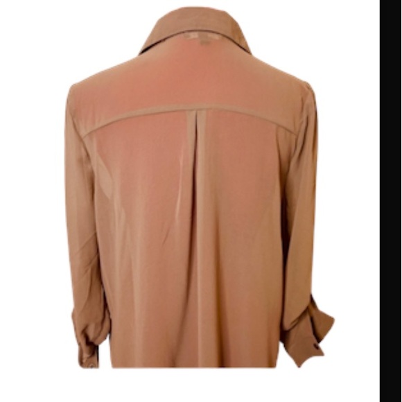 NWT SHEER BUTTON DOWN COLLAR LONGLINE TOP - Picture 7 of 10